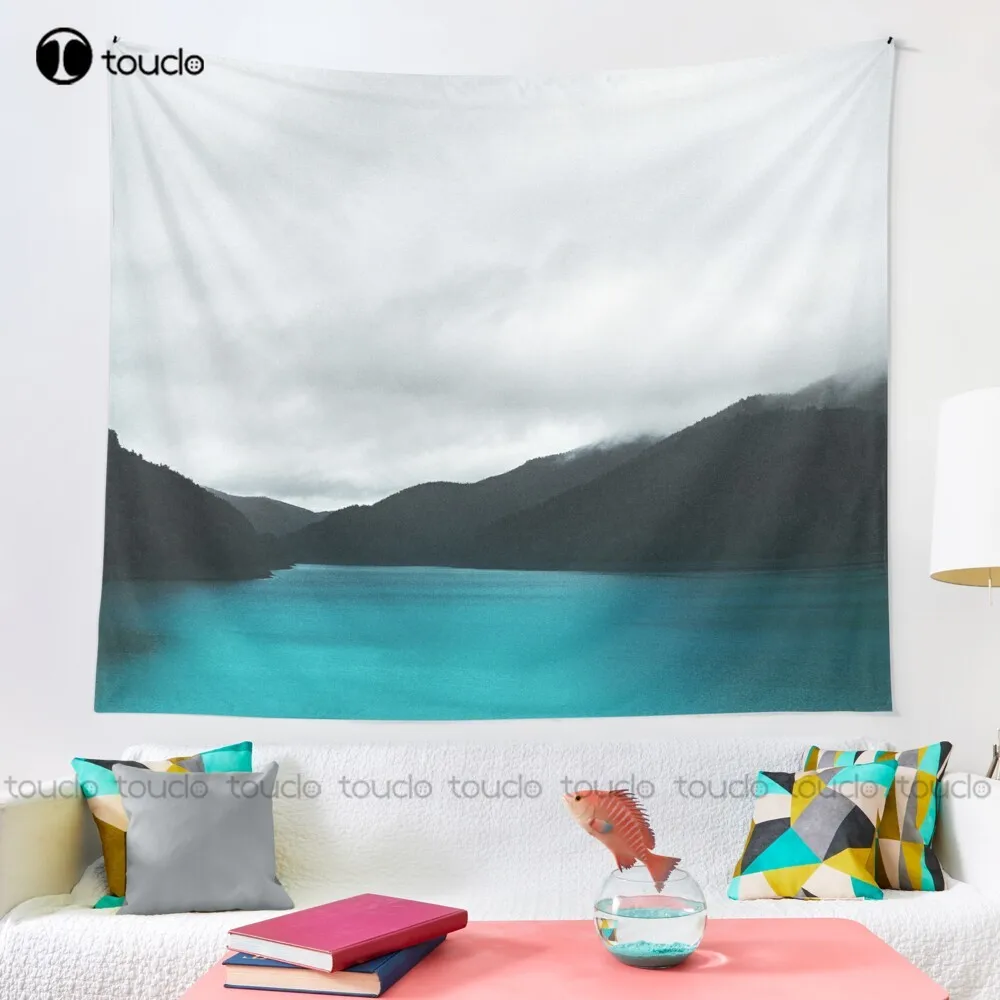 The Waters And The Wild Tapest - Home Decor Website Free reseña y precio